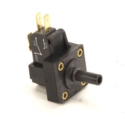 Picture of Accutemp Pressure Switch (5.5 H2o) - Snh S/n:3538 Part# AT1E-2647-3