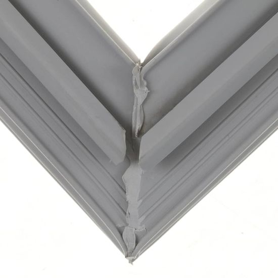 Picture of Beverage Air Gasket - Drawer Surd, 24.25X11.25x0.625 Part# 703-963D-15