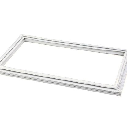 Picture of Beverage Air Gasket - Plug 8.36 X15.4 Wtrcs Part# 712-012D-06