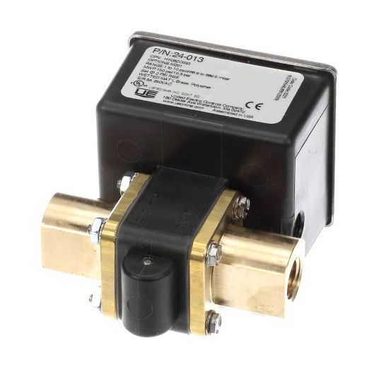 Picture of Carrier Pressure Switch Part# HK06ZC033