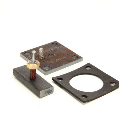 Picture of Cleveland Kit Blockoff Plate Ele C Blr W/ Part# FK110758