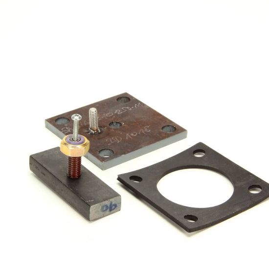 Picture of Cleveland Kit Blockoff Plate Ele C Blr W/ Part# FK110758