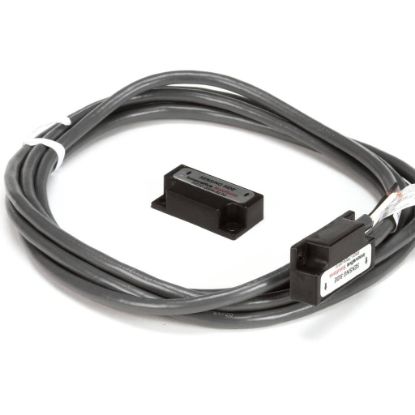 Picture of CMA Dish Machines Kynar Reed Switch 115/220V Ass Part# 556.5