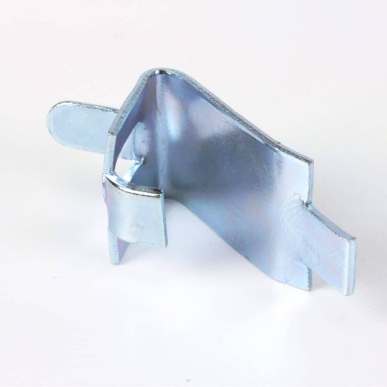 Picture of Continental Refrigeration Clip, Shelf Heavy Duty (Plated Steel) Part# 50117