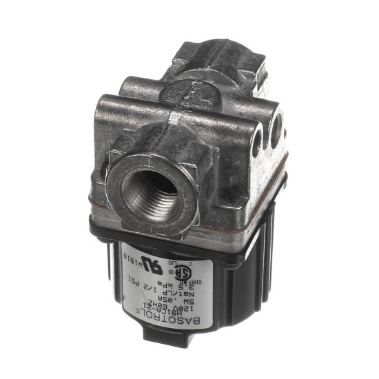 Picture of Groen Gas Solenoid 120V 3/8Fpt Part# Z085160