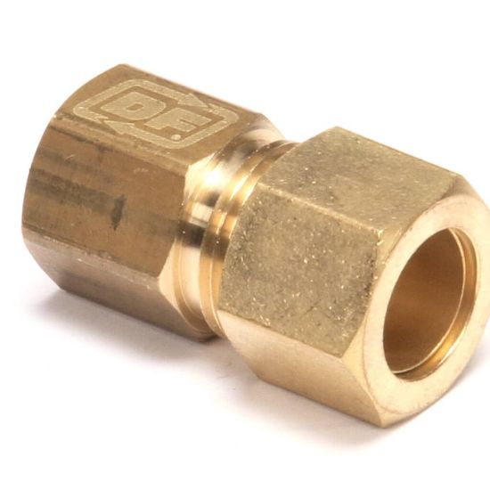 Picture of Groen Fitting Compression Stra Ight 1/4 Fnpt Part# Z097074