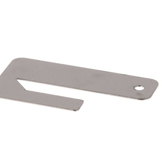 Picture of Master-Bilt Drain Pan Clip 1.938 X 3.625 Part# 425-51001