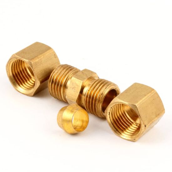 Picture of Southbend Range Union, 1/4Cc Brass Part# 1061298