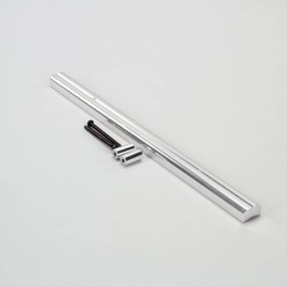 Picture of TRUE Handle Kit, Door Swing 15 Ss T With 15/16 Silver Part# 875545