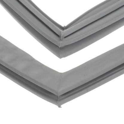 Picture of Traulsen Gasket Front Door 58In Milk Co Part# 341-60262-02