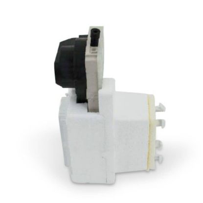 Picture of Whirlpool Air Diffuser Assembly Part# WP2216112