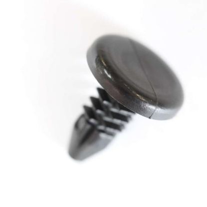 Picture of Whirlpool Button-plg Part# WPW10520305
